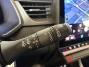 Renault Captur 160PK E-Tech Full Hybrid Techno Automaat | Camera | Parkeersensoren | Adaptive Cruise Control | Climate Control | Apple CarPlay/Android Auto | Full LED | Licht & Regen Sensor | Lichtmetalen Velgen |