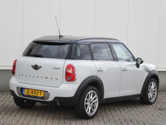 MINI Countryman 1.6 Cooper Chili | Cruise | Navi | Park sens | Panodak | Lm-Velgen