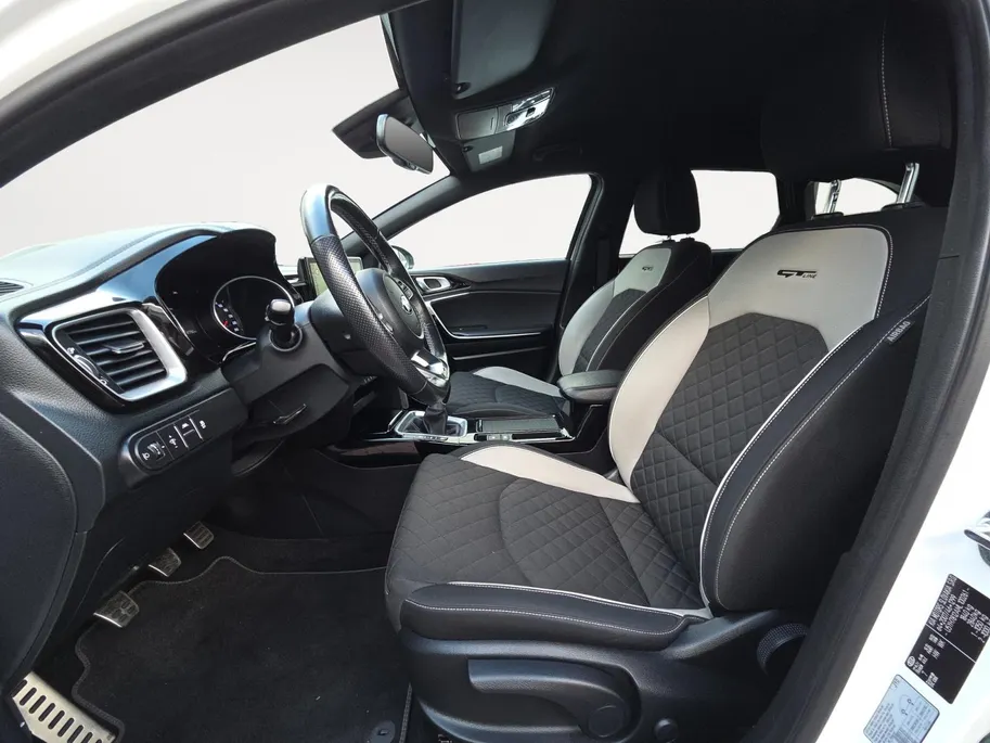 Kia Ceed Sportswagon 1.0 T-GDi GT-Line Business Edition 120 PK | 1e Eigenaar | Dealer onderhouden | Stoelverwarming | JBL | Cruise Control | Camera | Carplay & Android | Metallic lak | NAP