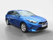 Kia Ceed Sportswagon 1.5 T-GDi DynamicPlusLine 160 PK | Dealer onderhouden | Fabrieksgarantie | Camera | Carplay | Cruise Control Adaptief | stoelverwarming | NAP | 12 Maanden BOVAG Garantie |
