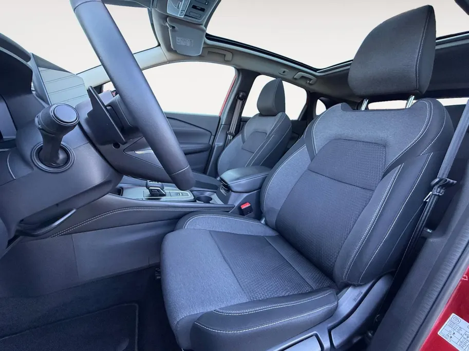 Nissan QASHQAI 1.3 MHEV Xtronic N-Connecta 158PK AUTOMAAT | Apple Carplay & Android Auto| Climate Controle | 4 seizoen banden | Metallic lak | Lichtmetalen velgen | Navigatie | Panoramadak | Dakrails | Dealer onderhouden | 1ste eigenaar