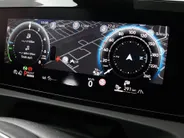 Volkswagen Tiguan 1.5 eHybrid 272pk DSG R-Line Business · Trekhaak · Panoramadak · Dodehoeksensoren · Apple/Android Car Play · Camera · Garantie t/m 23-08-2028 of 100.000km