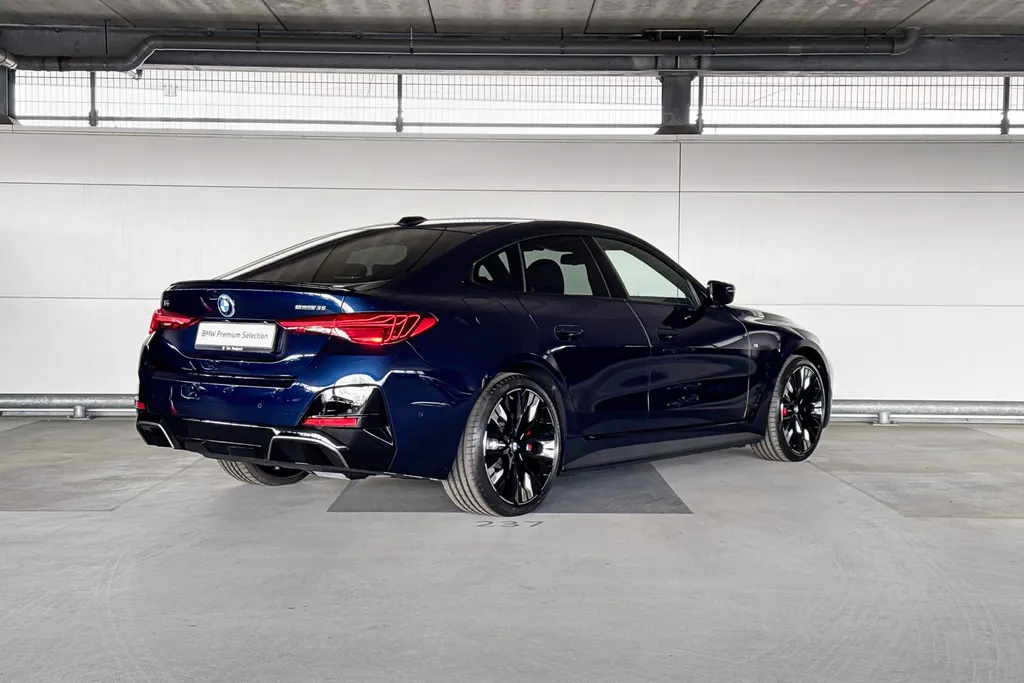 BMW i4 eDrive35 M Sport Edition
