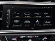 Audi Q3 35 TFSI 150pk S edition · Apple/Android Car Play · 20'' Lichtmetalen Velgen · Elek. inklapbare buitenspiegels · Audi Sound · Virtual Cockpit · Garantie t/m 16-01-2027 of 100.000km