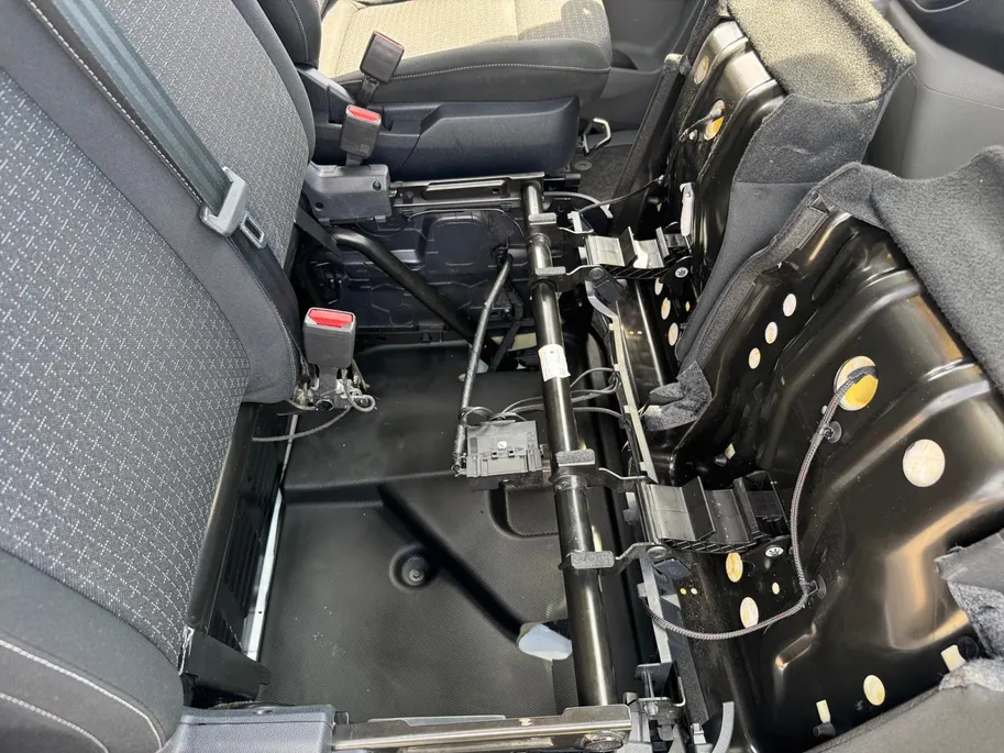 Ford Transit Custom 280 2.0 TDCI L1H1 Trend 110 pk | 3-zits | Airco | Parkeersensoren voor en achter | Apple Car PLay / Android Auto | LED dagrijverlichting |