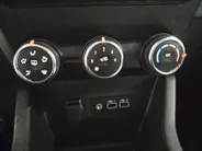 Renault Clio 1.0 TCe 90 GPF evolution | Carplay | Cruise Control | Bluetooth | Elektrische Spiegels | Parkeersensoren | Airco | 12 Maanden BOVAG Garantie |