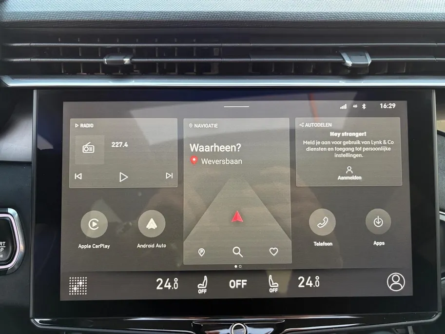Lynk & Co 01 1.5 | Adaptieve Cruise Control | Stoelverwarming | Schuif/Kantel Dak |  | Elek. Achterklep | Lichtmetalen Velgen |