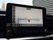 Kia Stonic 1.0 T-GDi MHEV DynamicPlusLine | Apple Carplay / Android Auto | Navigatiesysteem | Stoel + Stuurverwarming | Licht + Regensensor | Parkeersensoren + Camera Achter | Cruise Control | 16' Lichtmetalen Velgen