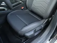Jeep Avenger 1.2 e-Hybrid Summit | Pano | Navi | JBL | Camera | Winter | 18'