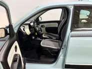 Renault Twingo 75PK SCe Collection | 1e eigenaar | Airco | Bluetooth | Elektrische Ramen & Spiegels | USB | Centrale Deurvergrendeling | LED Dagrijverlichting | Licht Sensor |