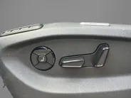 Volkswagen Tiguan 1.5eHybrid/204PK DSG R-Line · Panoramadak · Leder · 360 Camera · Stoelventilatie · Massage · Keyless · Harman Kardon Audio · Garantie t/m 03-04-2030 of 100.000km