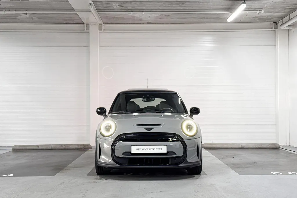 MINI Cooper 3-deurs Electric MINI Yours