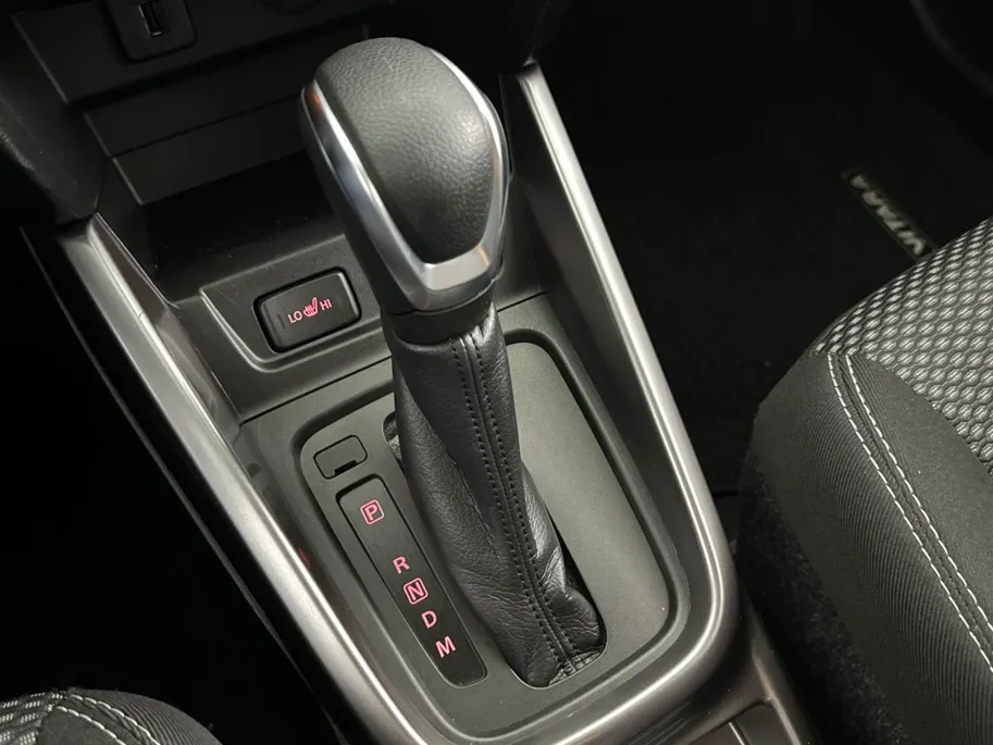 Suzuki Vitara 1.5 Hybrid Select Automaat | Apple Carplay/Android Auto | Adaptieve Cruise Control | Parkeercamera