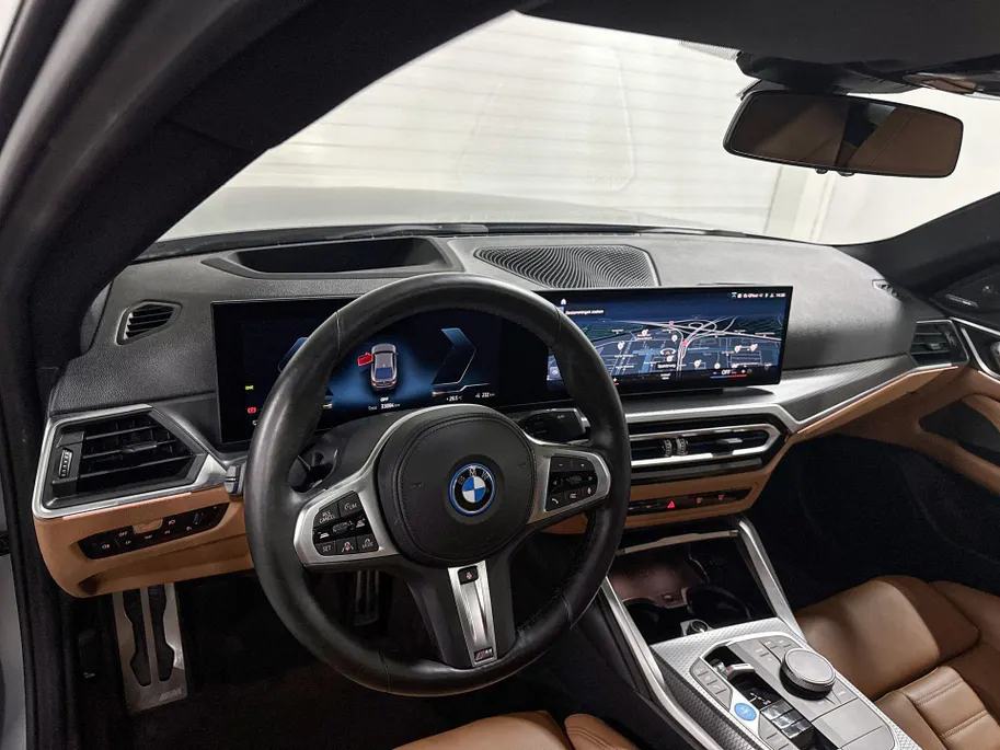 BMW i4 eDrive40 High Executive
