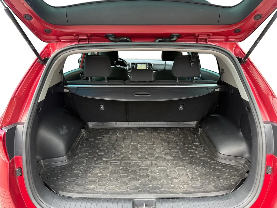 Kia Sportage 1.6 GDI First Edition Achteruitrijcamera | Parkeersensoren | Cruise control | Navi | LM Velgen |