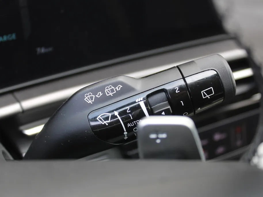 Kia Sportage 1.6 T-GDi Hybrid GT-PlusLine | Stuur-/stoelverwarming + ventilatie | Schuifdak | 360 Camera | HUD | LED | Stoelgeheugen | Elek. achterklep |