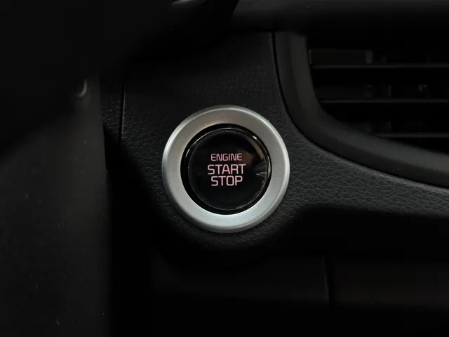 Kia Picanto 1.0 DPI GT-Line VOL OPTIE! | Schuif-kantel dak | Trekhaak VERKOCHT