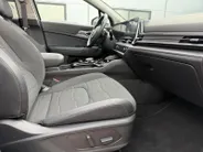 Kia Sportage 1.6 T-GDi PHEV DynamicPlusLine Schuifkantel dak | Stoel & stuur verwarming | Apple CarPlay & Android Auto | Fabrieksgarantie t/m 6-2032 | NAP