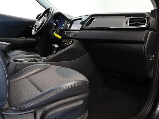 Kia Niro 1.6 GDi Hybrid DynamicLine