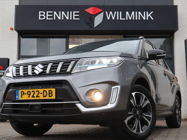 Suzuki Vitara 1.4 BoosterJet Style Hybrid Trekhaak | AdaptiveCruise | Carplay