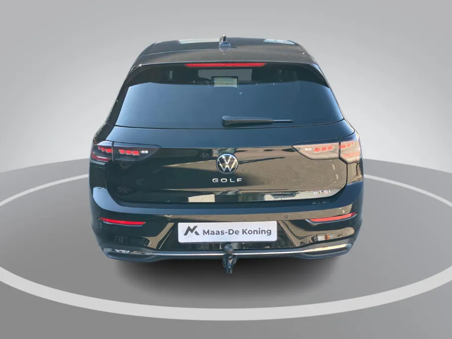 Volkswagen Golf 1.5 eTSI 110KW/150PK Goal · Navigatie · Apple/Android Car Play · Camera + Parkeersensoren · Trekhaak · Garantie t/m 22-07-2027