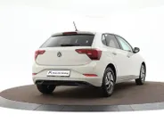 Volkswagen Polo Life Edition 1.0 TSI 95 pk 5 versn. Hand · Airconditioning automatisch, 2-zone (climatronic) ·