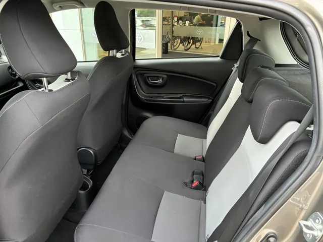 Toyota Yaris 1.5 Hybride Design Sp.| Trekhaak | Navi