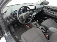 Hyundai i20 1.0 T-GDI Premium | Climate Controle| Lichtmetalen velgen| Dealer onderhouden| Metallic lak| Stoel verwarming| Stoel verwarming| Navigatie| Telefoon intergratie| Keyless start | Parkeer sensoren| Camera
