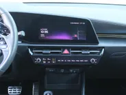 Kia Niro 1.6 GDi Hybrid ExecutiveLine | Camera | Leer | Schuifdak | Stoelverwarming+ventilatie | Elektr. stoelverstelling + achterklep | 18' LM | HUD |