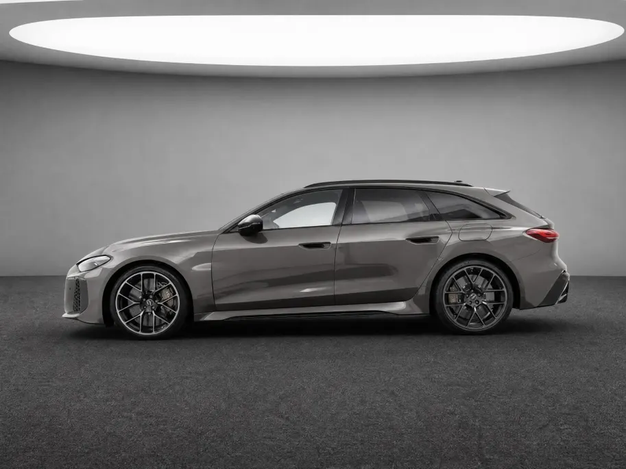 Audi RS5 Avant e-hybrid quattro 639 PK · Keramisch · RS design pakket · Panorama-glasdak · Optiekpakket forged carbon