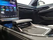 Renault Austral 1.2 E-Tech full hybrid 200 iconic * Panorama Dak  * Cruise Control Adaptief * Trekhaak Afneembaar * 360 Camera * Carplay * Winterpack * LM Velgen * 12 Maanden BOVAG Garantie *