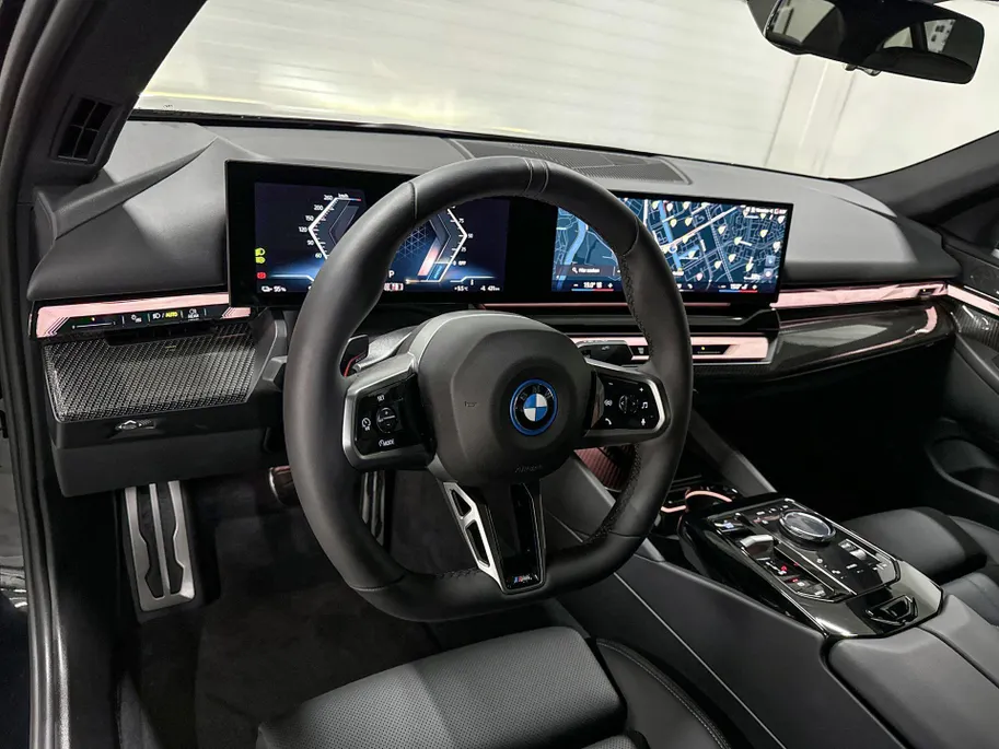 BMW i5 Sedan eDrive40