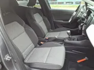 Renault Clio 1.0 TCe 90 Evolution Navigatie | Camera | Bluetooth | Parkeersensoren | LMV | Airco | 12 Maanden BOVAG Garantie