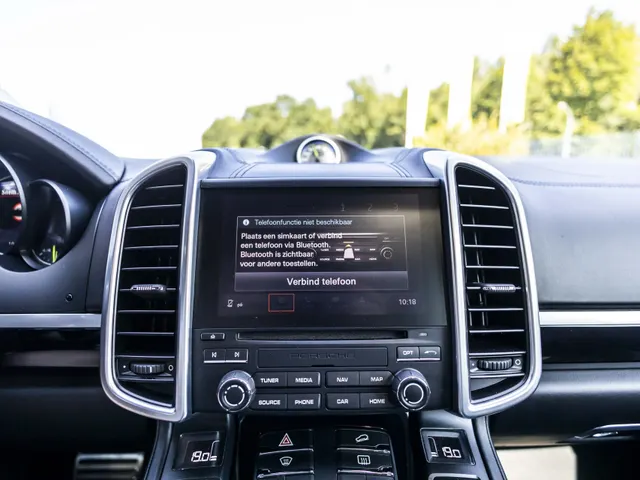 Porsche Cayenne 3.0 S E-Hybrid Platinum Edition NL Auto!