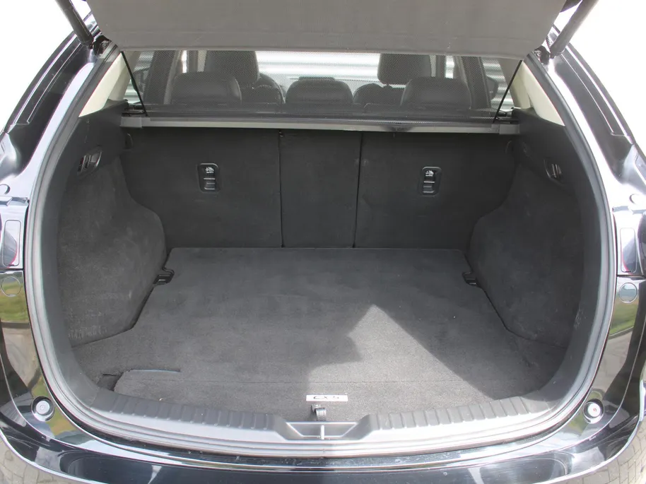 Mazda CX-5 2.0 SkyActiv-G 6AT 165PK Business Luxury | Stuur-/stoelverwarming + ventilatie | Geheugenstoel | 360 Camera | HUD | Leer | 19" LM | Dodehoek detectie | Bose |
