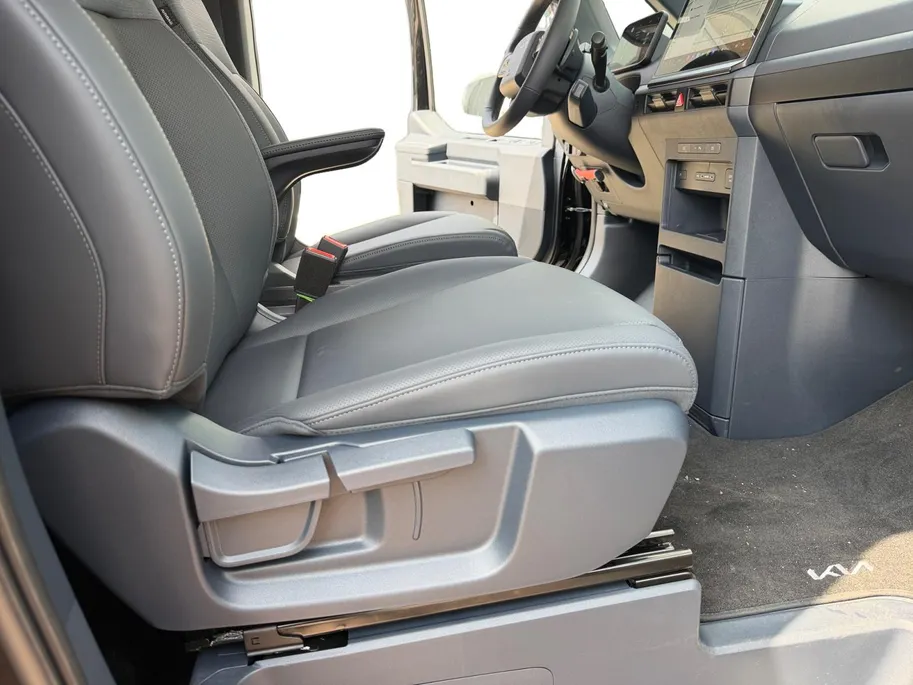 Kia PV5 L2H1 Elite Executive 71.2 kWh Meest Luxe uitvoering | Gebouwd voor elke klus | 419mm lage instap, 4,420L inhoud | 416km range (WLTP). 30 min van 10 - 80% geladen