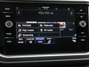 Volkswagen T-Roc 1.5 TSI 150pk DSG Style · Panoramadak · Camera · Elek. Achterklep · Dodehoeksensor · Stoelverwarming · Apple/Android Car Play ·