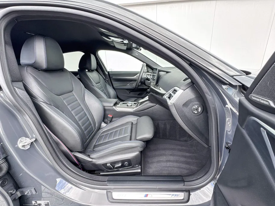 BMW i4 M60