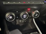 Renault Arkana 145PK E-Tech Hybrid E-Tech Engineered Automaat | 9,3' Navi | Digital Cockpit | Apple CarPlay/Android Auto | Climate Control | Adaptive Cruise Control | Full LED | Leder | Stoelverwarming |