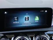 Mercedes-Benz CLA Shooting Brake 250e AMG Line Panorama dak l Stoelverwarming l Trekhaak