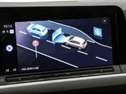 Volkswagen Golf 1.0 eTSI 110pk DSG Life · Camera · Apple/Android Car Play · Sfeerverlichting · P-Sensoren · Navigatie · 16'' Inch · Garantie t/m 04-02-2028 of 100.000km  · EXTRA INRUILKORTING ·