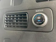 Hyundai Santa Fe 1.6 T-GDI HEV Premium 7p. | Lederen bekleding| Stoelverwarming/koeling| Stuurverwarming| Elektrische achterklep| Trekhaak| 1650 KG trekgewicht|