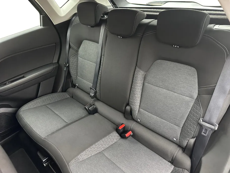 Renault Captur 1.6 E-Tech Plug-in Hybrid 160 Intens | Automaat | Navigatie | Parkeersensoren | Camera | Apple Carplay & Android Auto | Climate Control | 12 Maanden BOVAG Garantie