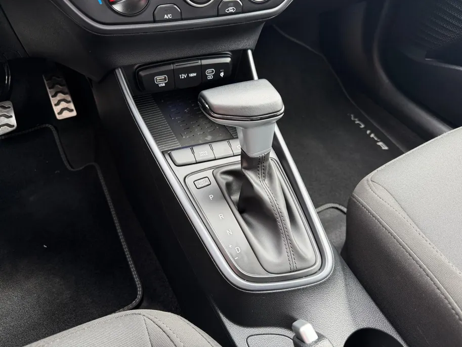 Hyundai Bayon 1.0 T-GDI Comfort | Navigatie | Achteruitrijcamera | Parkeersensoren achter | Apple Carplay/ Android auto | Airco | DEALER AUTO
