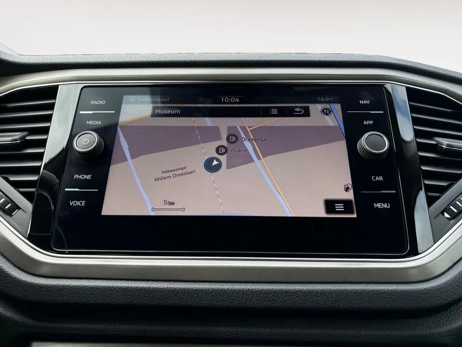 Volkswagen T-Roc 1.0 TSI Style | Navi | Clima | Adaptive Cruise | LM Velgen | Apple Carplay | Android Auto