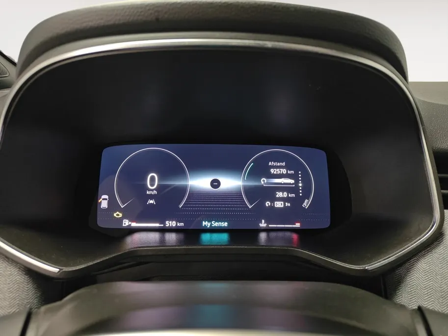 Renault Clio 1.0 TCe 90 GPF techno NAVI AIRCO CRUISE CONTROLE APPLE CARPLAY ANDROID AUTO DEALER ONDERHOUDEN ZEER MOOIE AUTO 12 MAANDEN GARANTIE