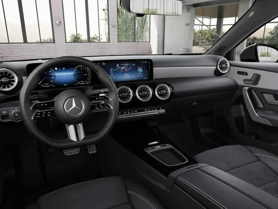 Mercedes-Benz A-Klasse 250 e Business Solution AMG
