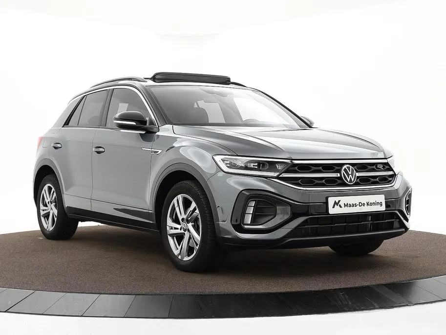 Volkswagen T-Roc 1.5TSI/150PK R-Line Business+ · Panoramadak · Trekhaak · Camera · Apple/Android Car Play · Navigatie · Stoelverwarming · Garantie t/m 09-10-2027 of 100000km.