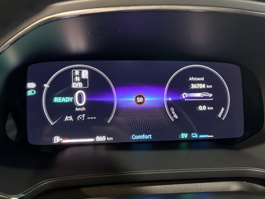Renault Captur 145PK E-Tech full hybrid techno Automaat | 1ste Eigenaar | Google Built-in | Apple Carplay/Android Auto | Camera | Parkeersensoren | Lichtmetalen Velgen | LED Lampen | Digitale Cockpit | Licht & Regen Sensor | Armsteun |