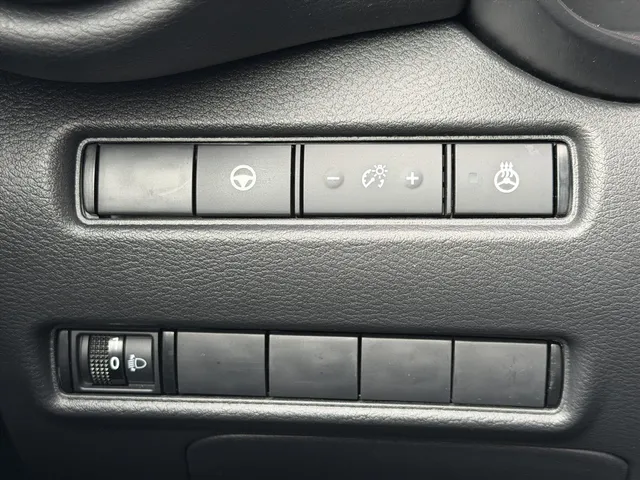 Nissan Juke Hybrid 143pk Tekna | Leder | BOSE | Navigatie | App Connect | All Season | Keyless